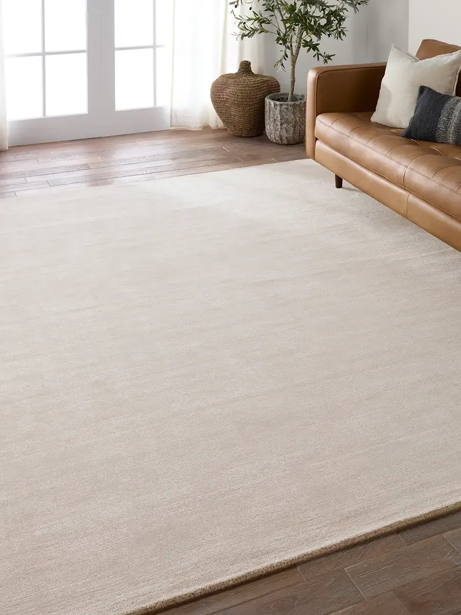 Fletcher Arcus White 4' x 6' Rug