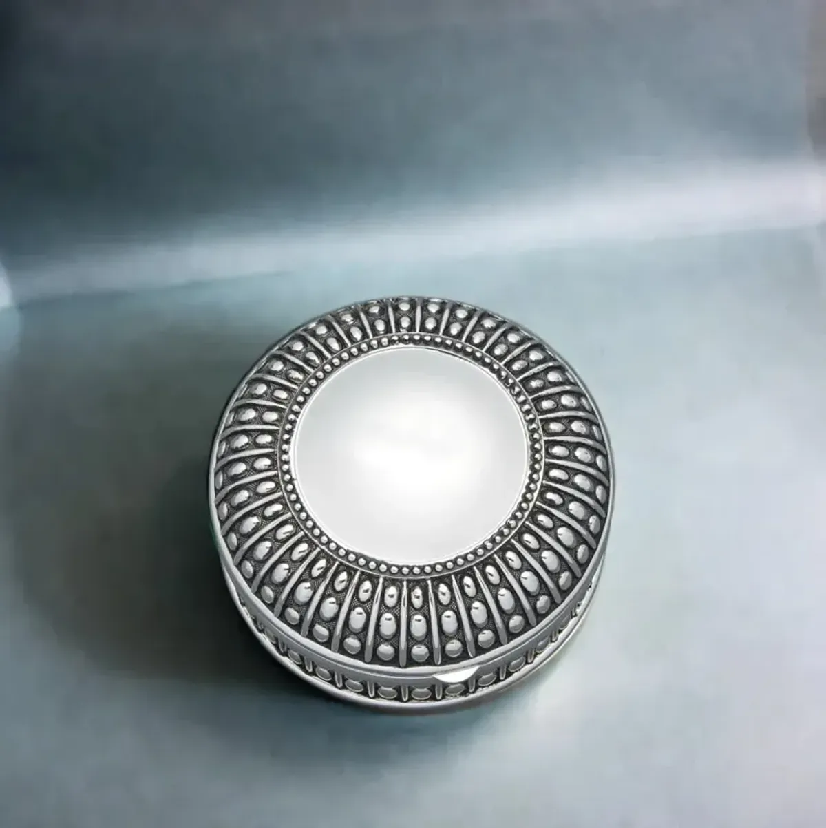 4.5" Silverplated Round Antique-Style Box with Beaded Detail