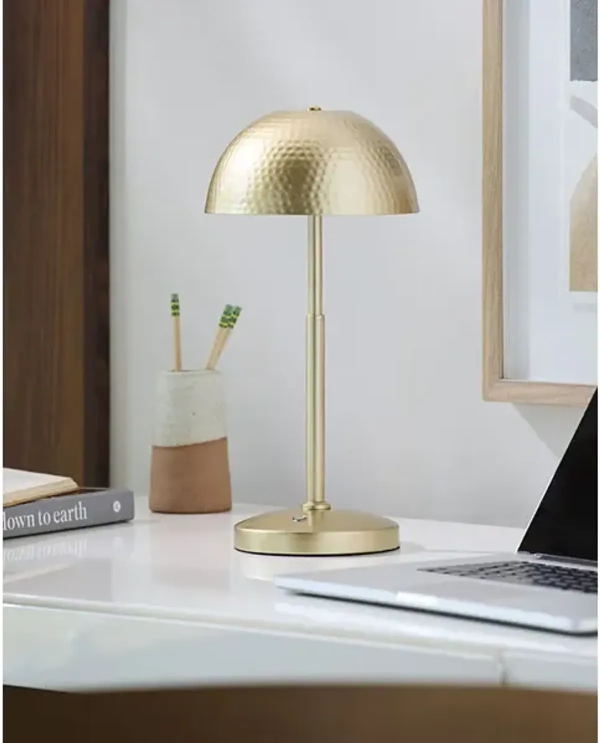 Elvas Table Lamp