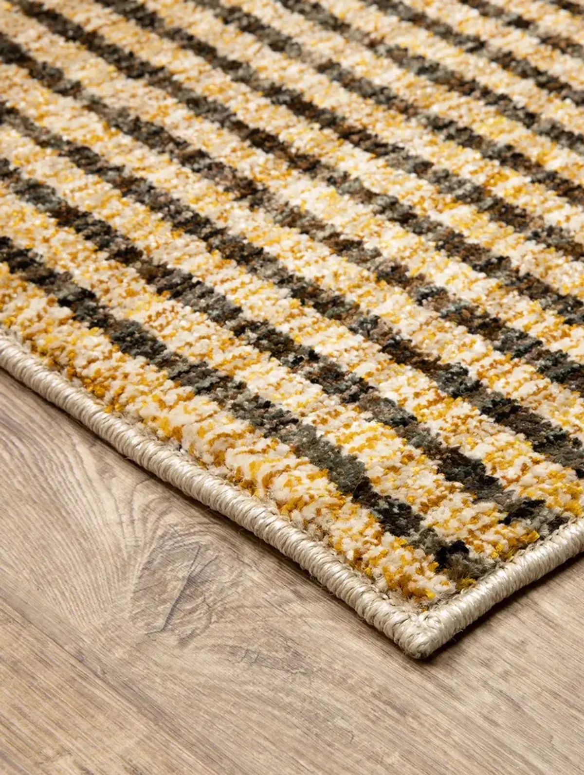 Strada 8'6" x 11'7" Gold Rug