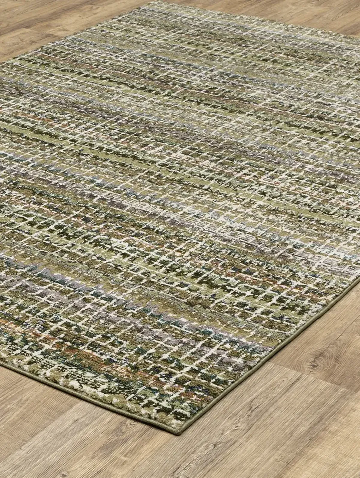 Atlas 2'6" x 12' Green Rug