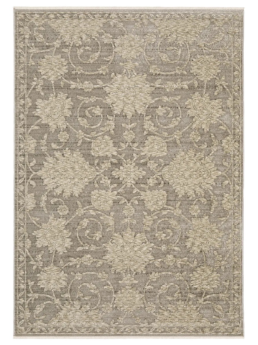 Capella 2'3" x 7'6" Grey Rug