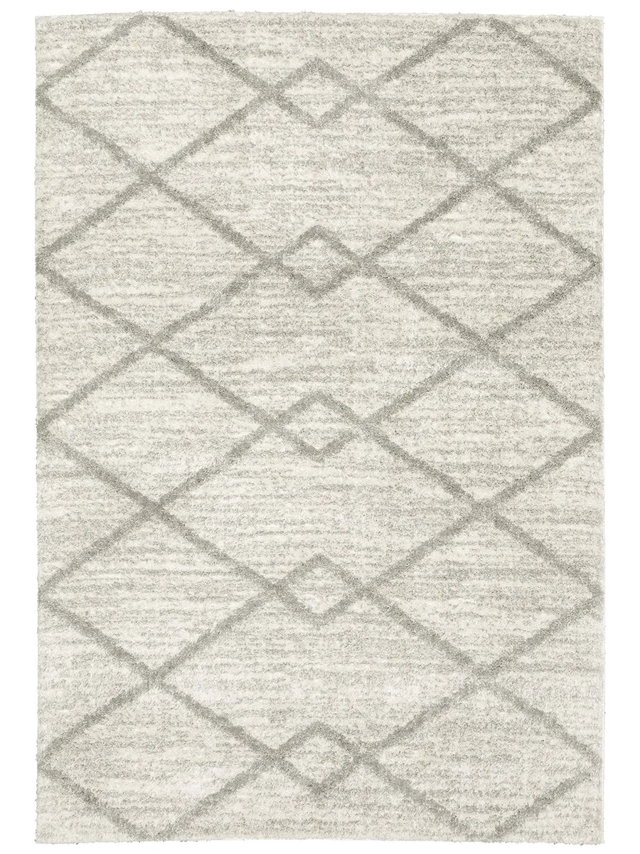 Verona 6'7" x 9'6" Ivory Rug