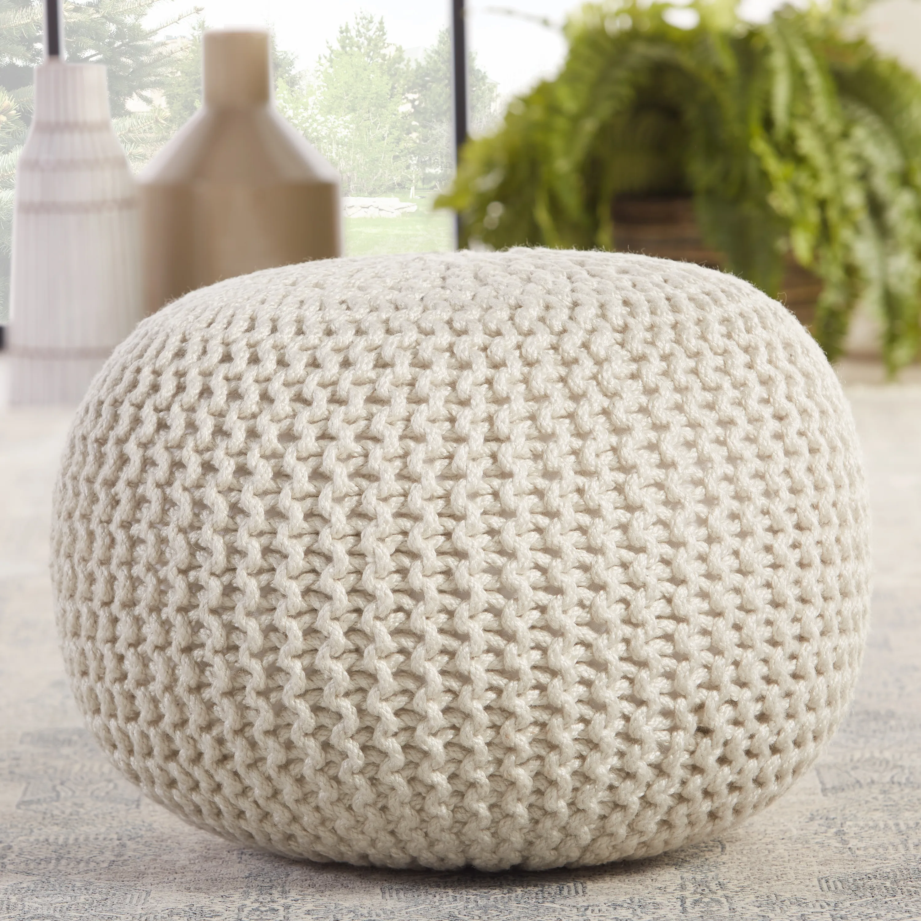 SPECTRUM RAYS POUF White