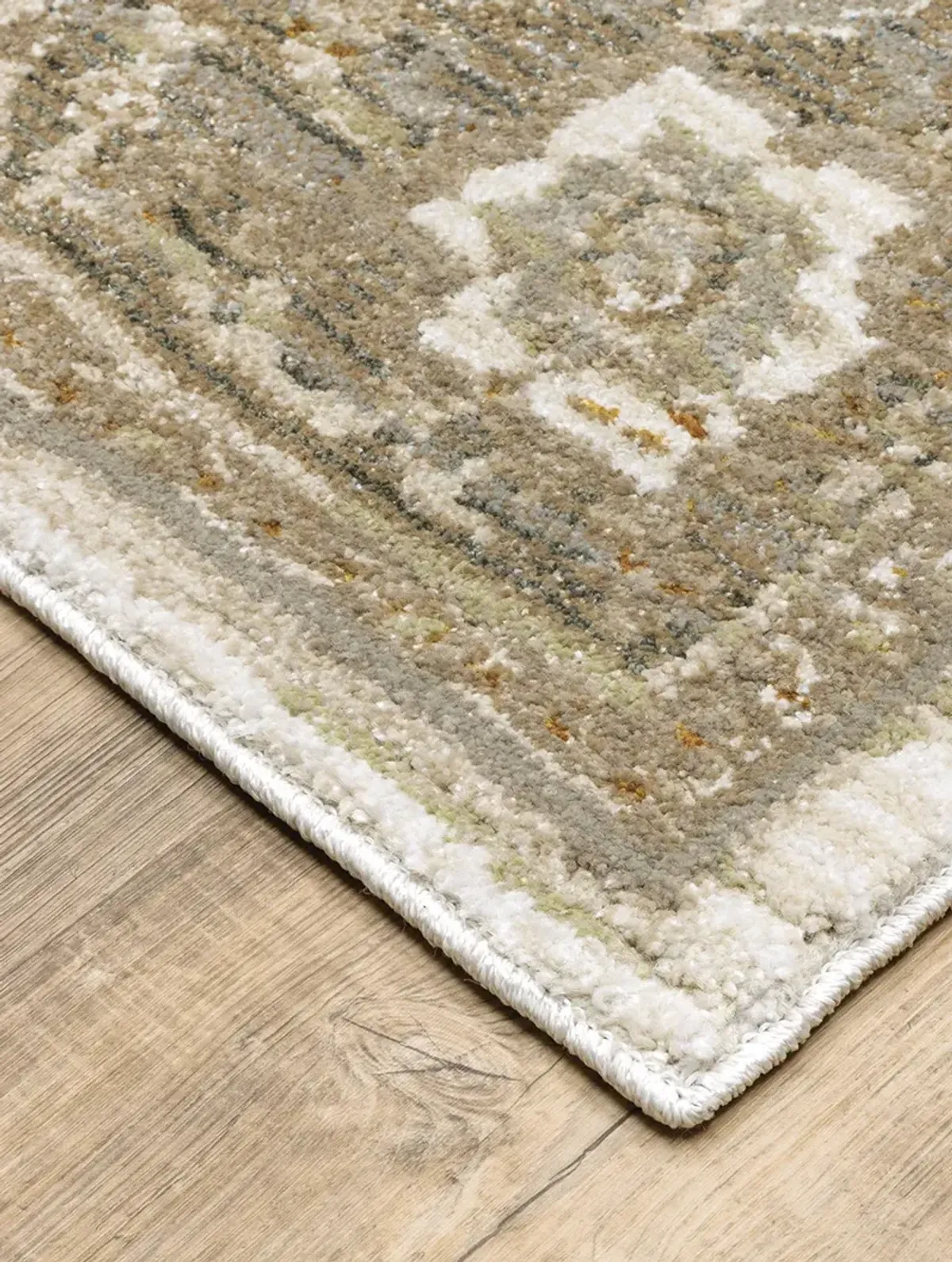 Andorra 2'3" x 8' Beige Rug