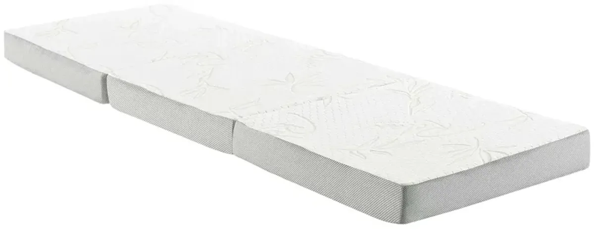 Relax 25 x 75 x 4 Tri-Fold Mattress Topper