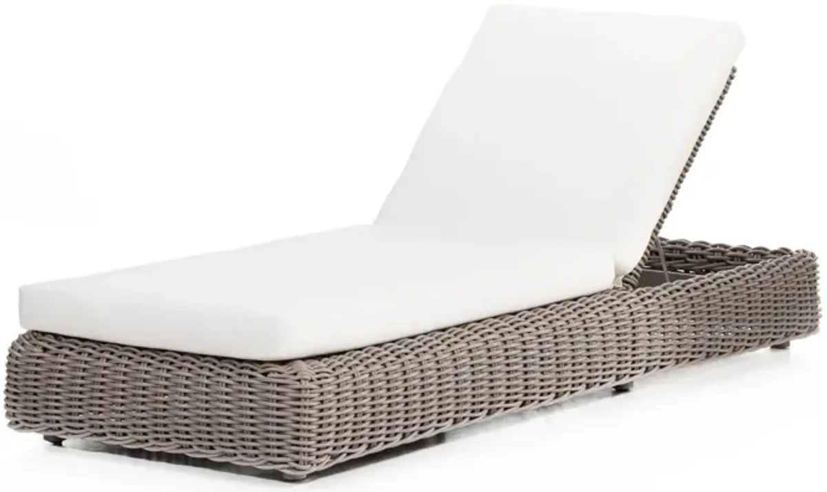 Como Outdoor Chaise Lounge