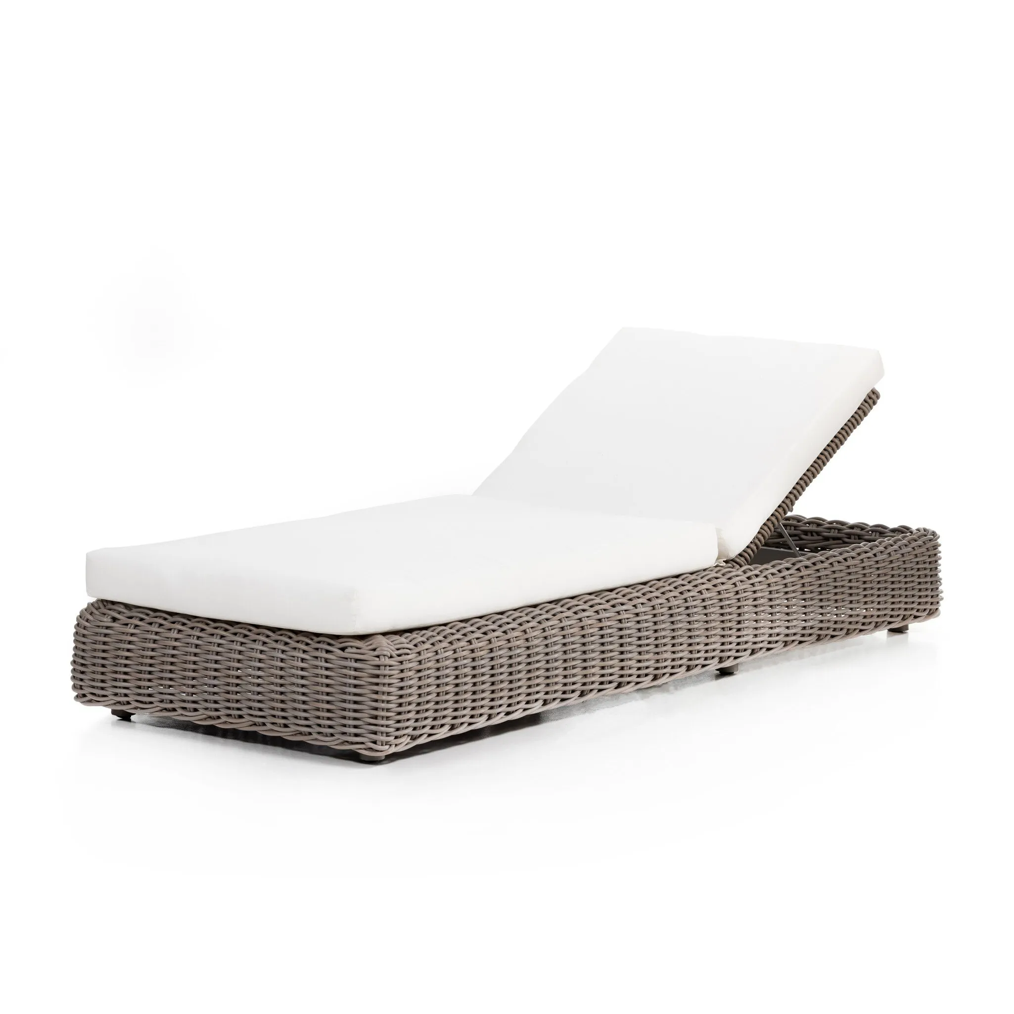 Como Outdoor Chaise Lounge