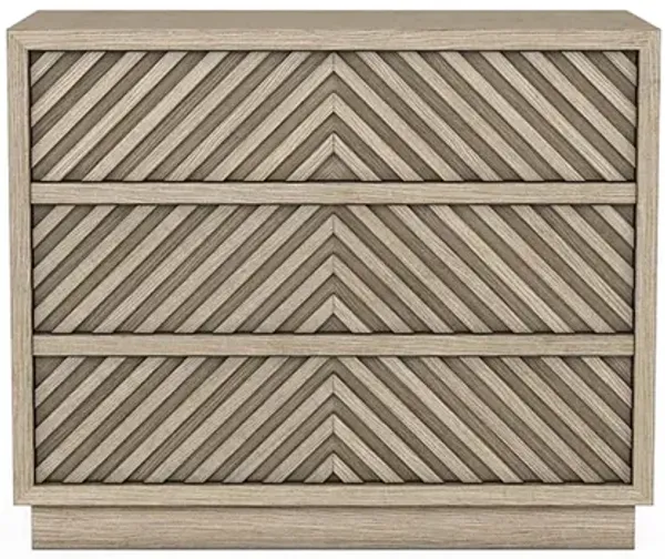 North Side Bachelors Chest