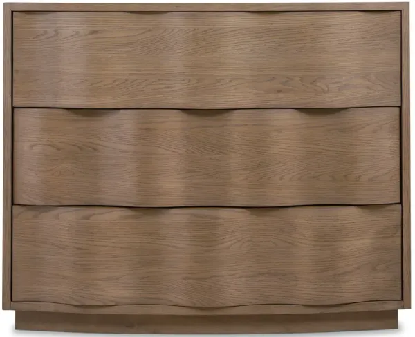 Sonnet Bachelors Chest