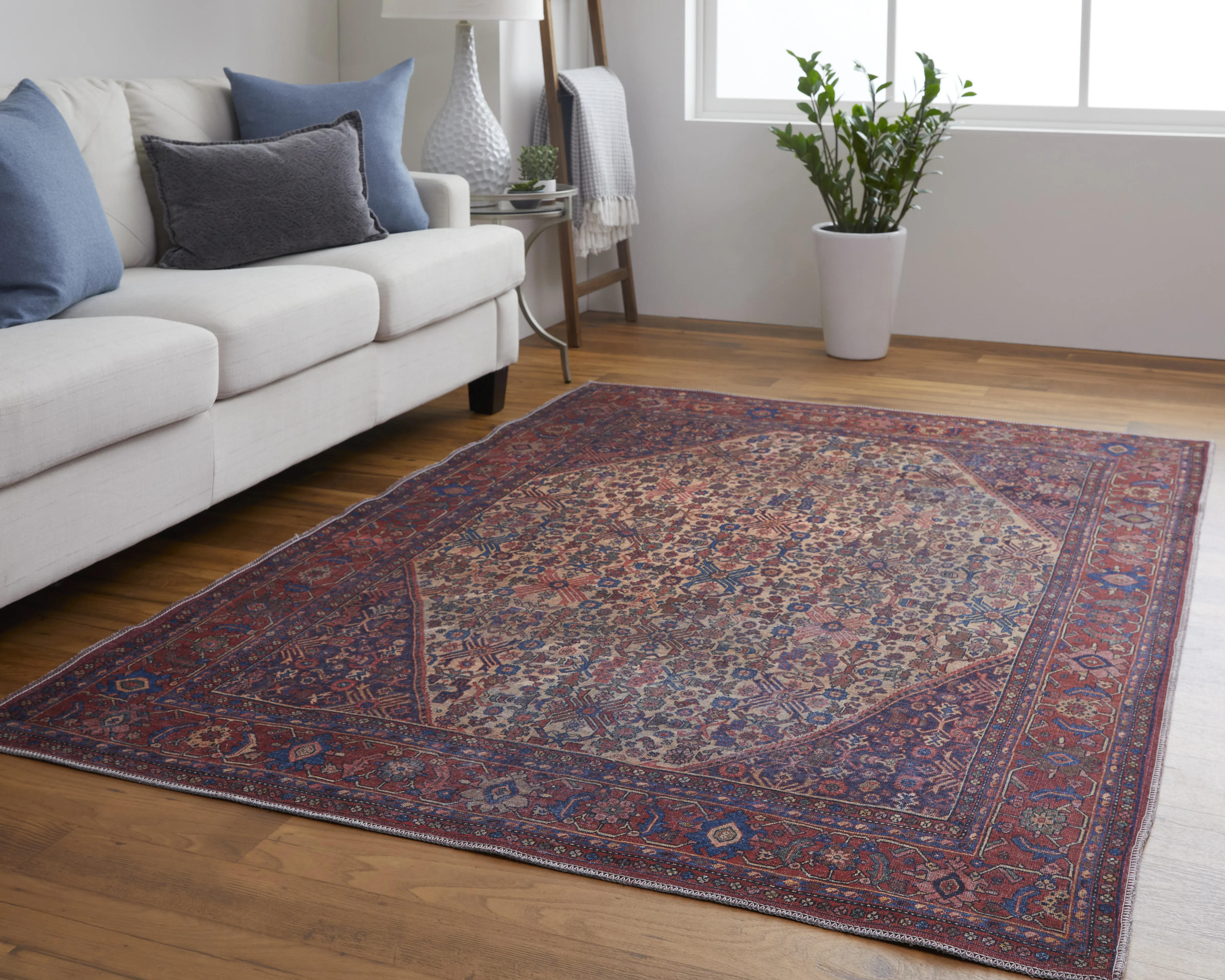 Rawlins 39HJF Red/Tan/Blue 2'7" x 8' Rug