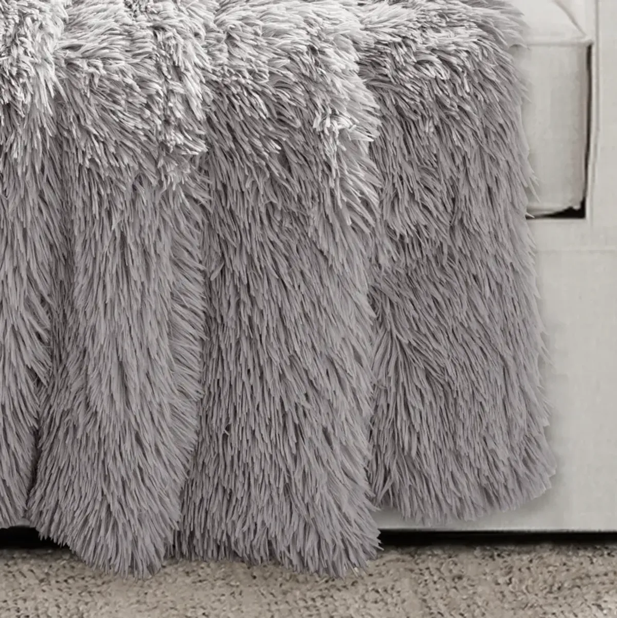 Emma Faux Fur Throw