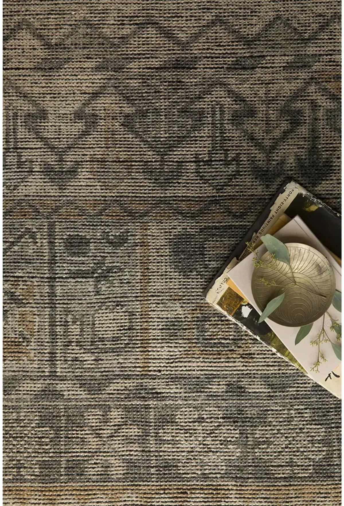 Heirloom HQ06 2'9" x 14'" Rug