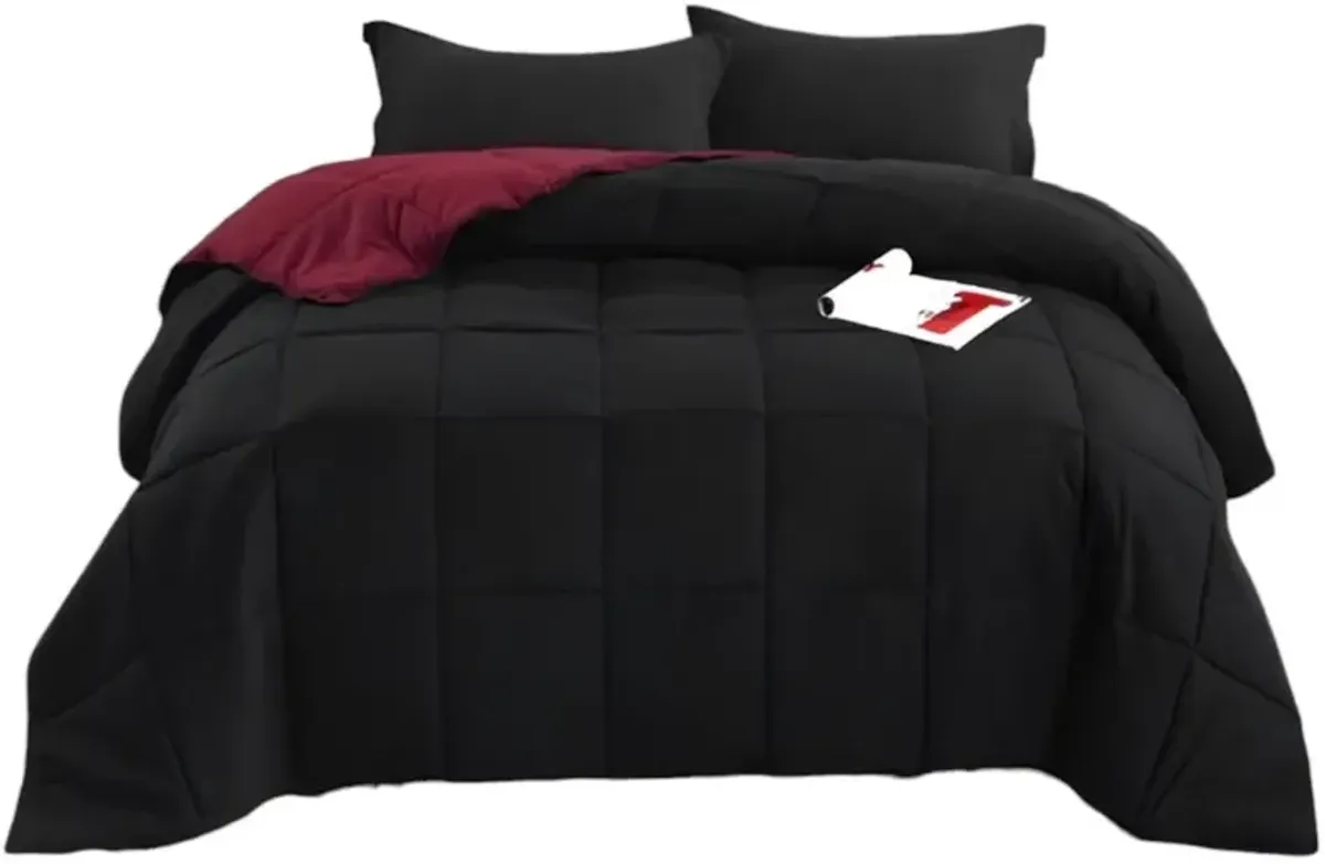 Traditional Microfiber 3-Piece Comforter Set – Soft, Reversible, and Cozy