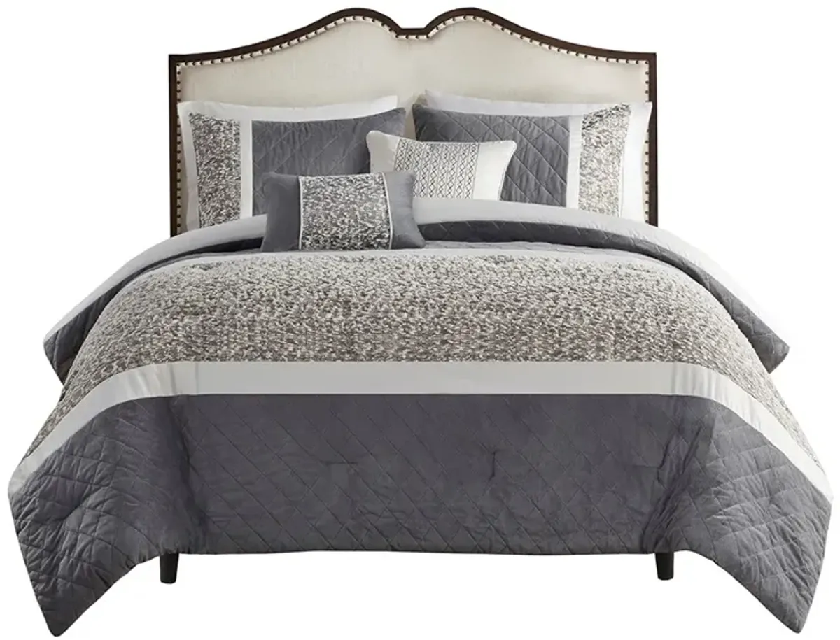 Gracie Mills Cecilia 5 Piece Textured Jacquard Stripe Comforter Set with Throw Pillows