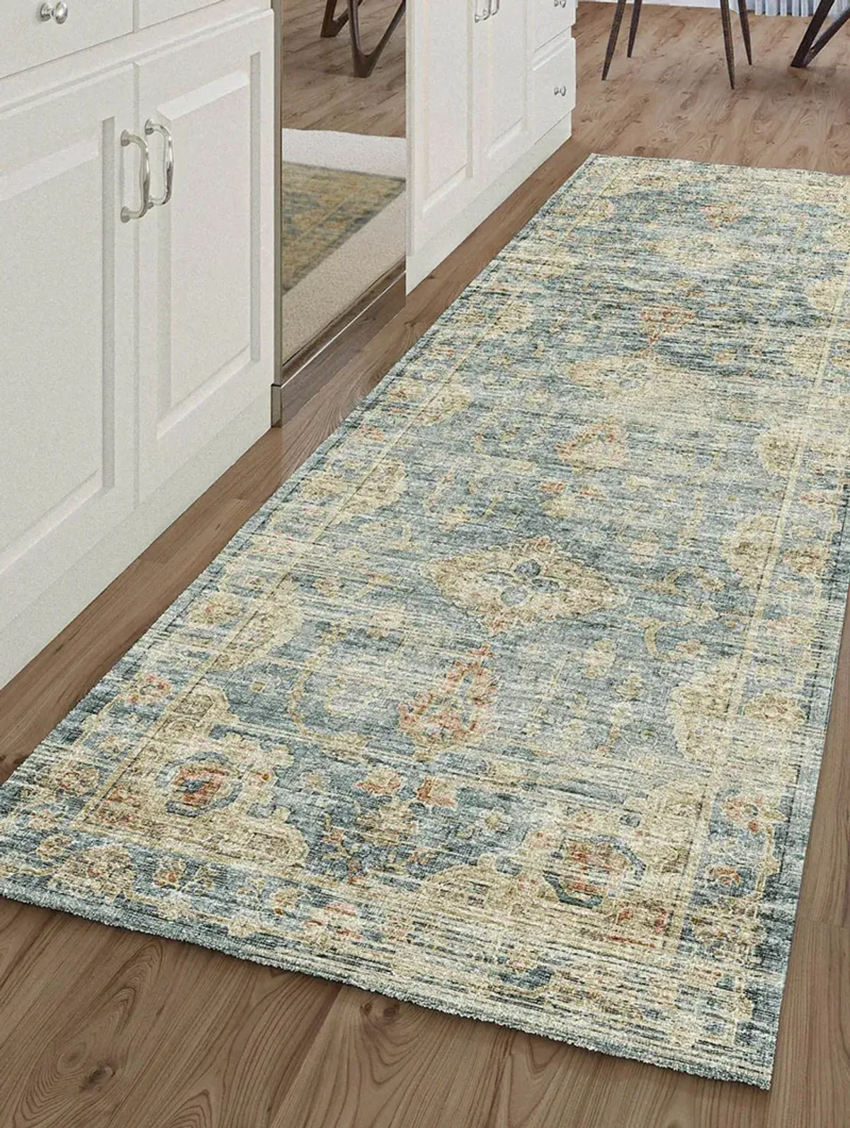 Tuscany TU13 Teal 2'6" x 12' Rug