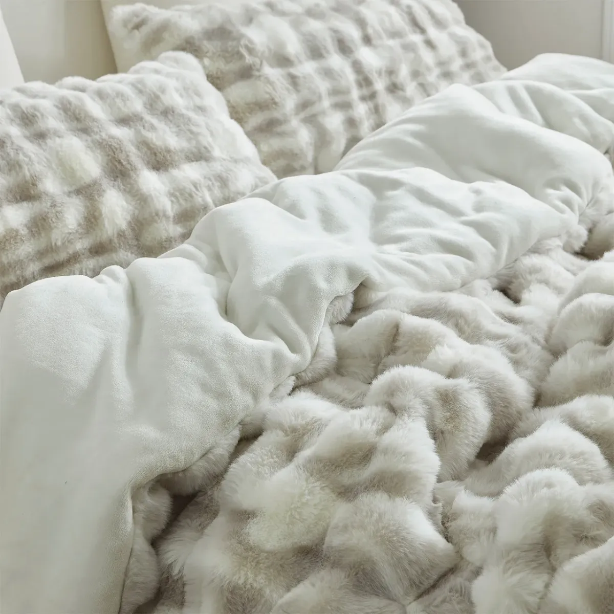 Oh Deer - Coma Inducer� Oversized Comforter Set