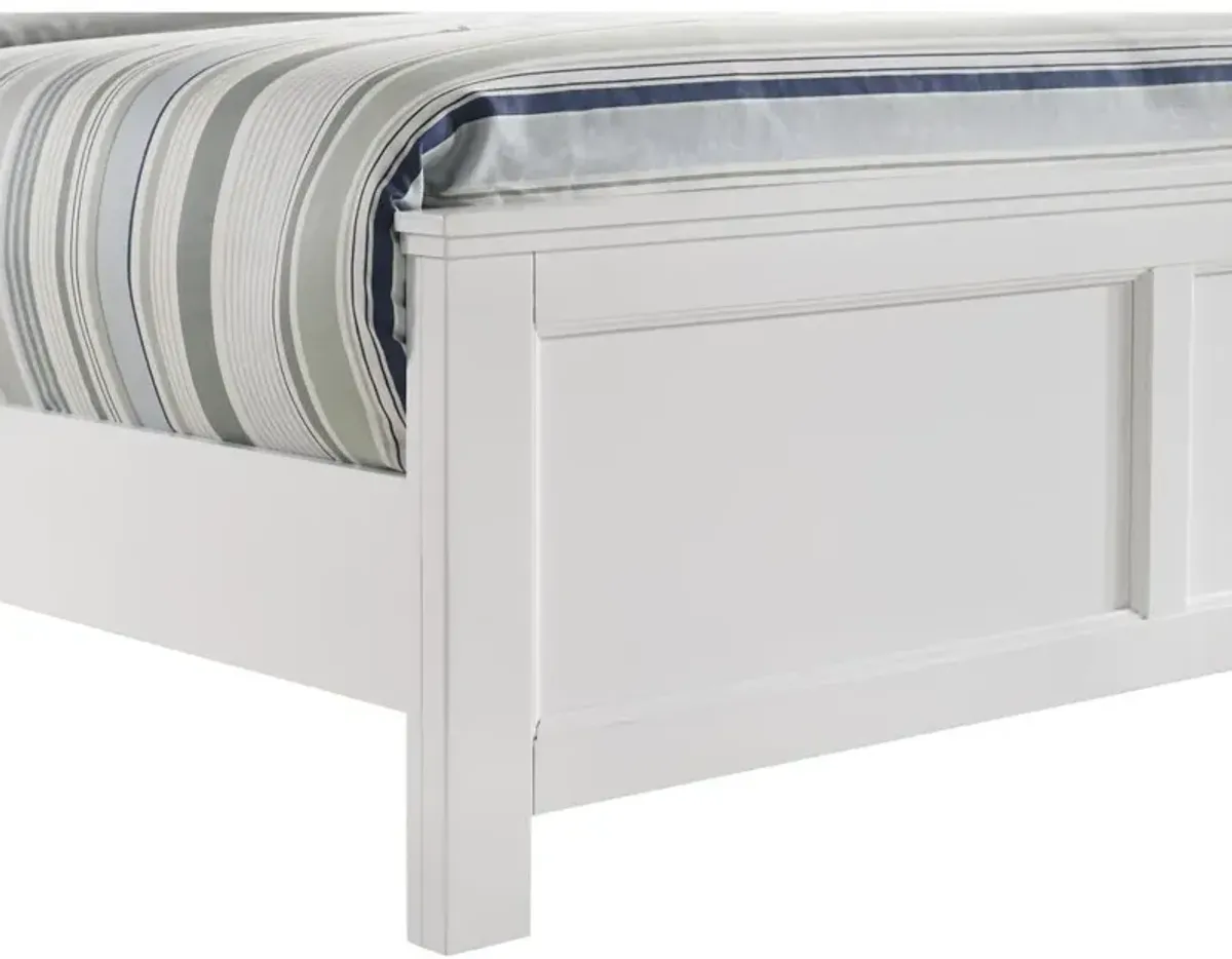 New Classic Furniture Furniture Andover Contemporary Solid Wood 5/0 Queen Bed in White