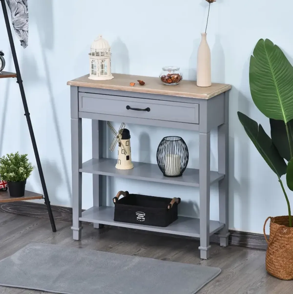 Grey Vintage Hallway: Retro-Styled Console Table with Large Storage