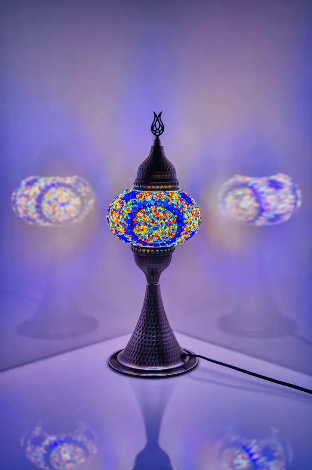 16 in. Handmade Elite Multicolor Center Circle Mosaic Glass Table Lamp with Brass Color Metal Base