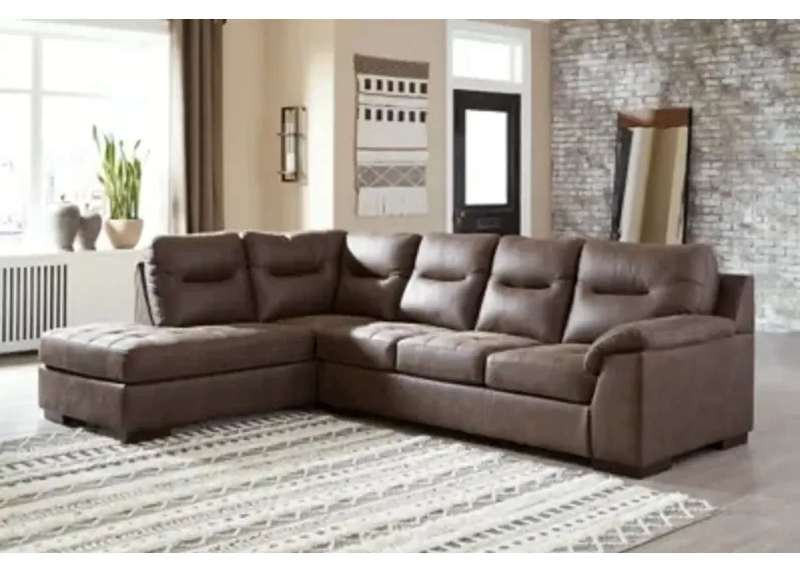 Maderla 2-Piece Sectional with Chaise