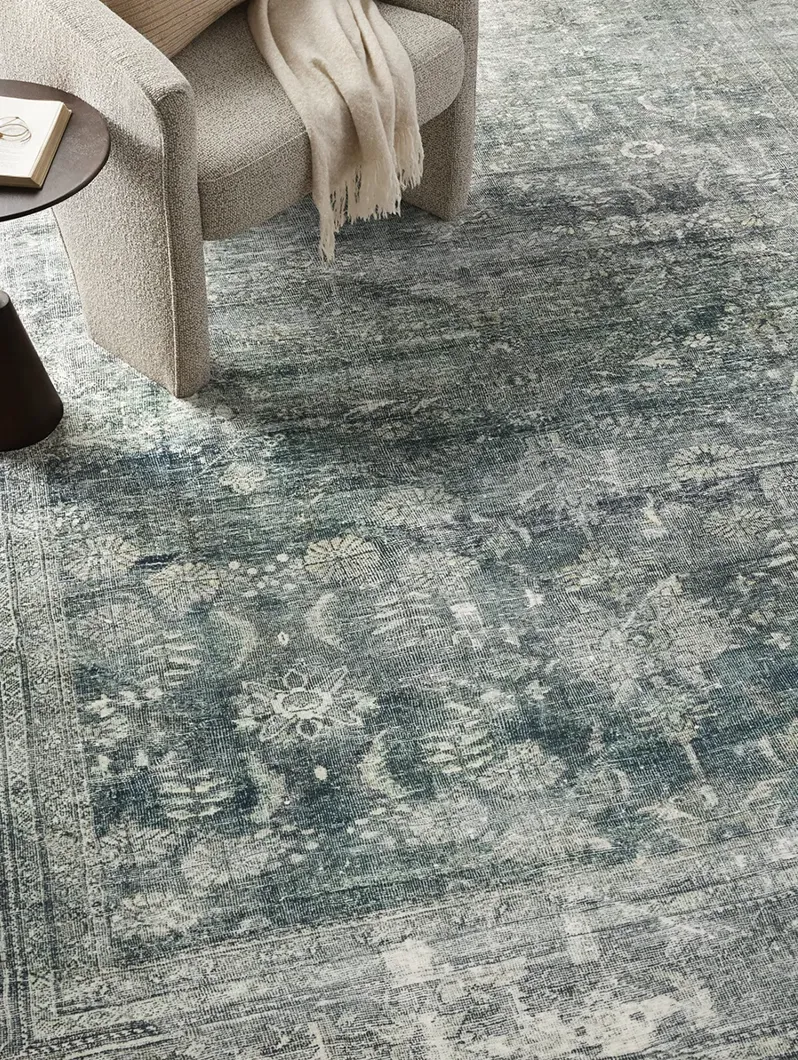 Banks BAN03 2'6" x 9'6" Rug