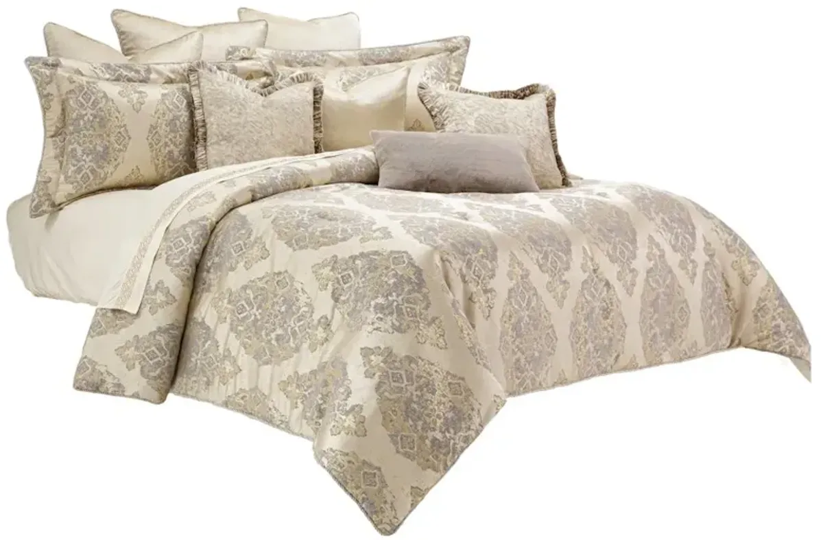Michael Amini Bennett 9-Piece Queen Comforter Set - Champagne
