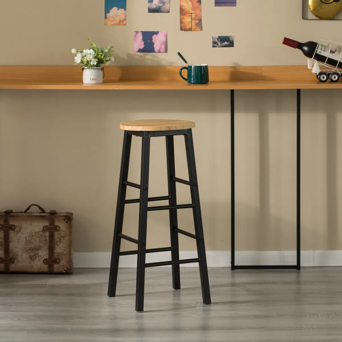 28-Inch Rustic Round Solid Wood Counter-Height Bar Stool with Footrest and Durable Steel Frame, Perfect for Dining Room, Kitchen Island and Home Bar - Ideal for Indoor and Outdoor Parties