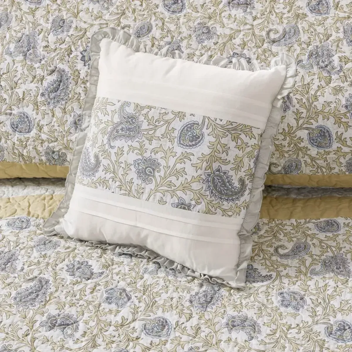 Gracie Mills Singleton Reversible Paisley Lace 6-Piece Cotton Percale Quilt Set