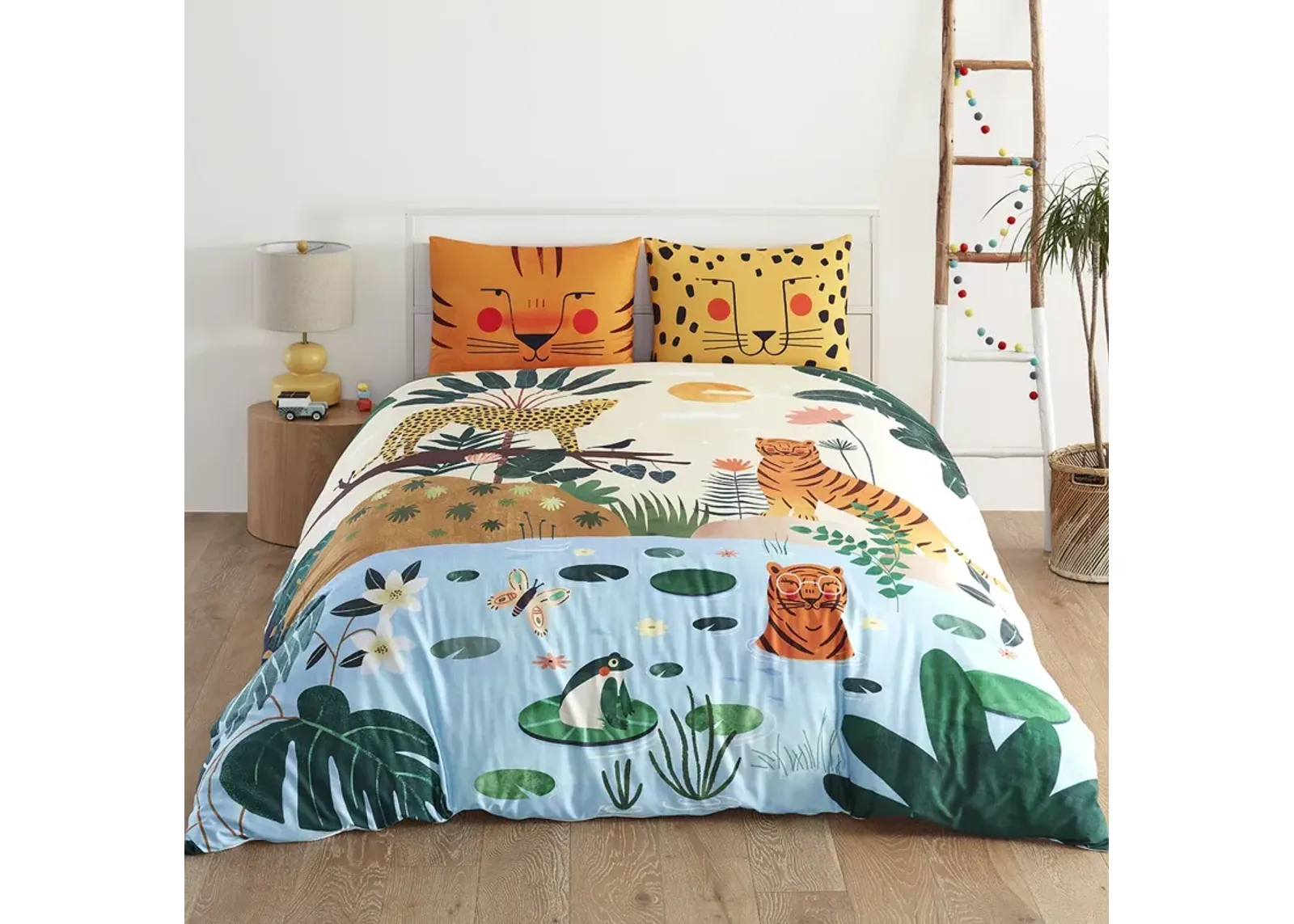 In the Jungle 100% Cotton Duvet & Pillowcase Set - Full/Queen