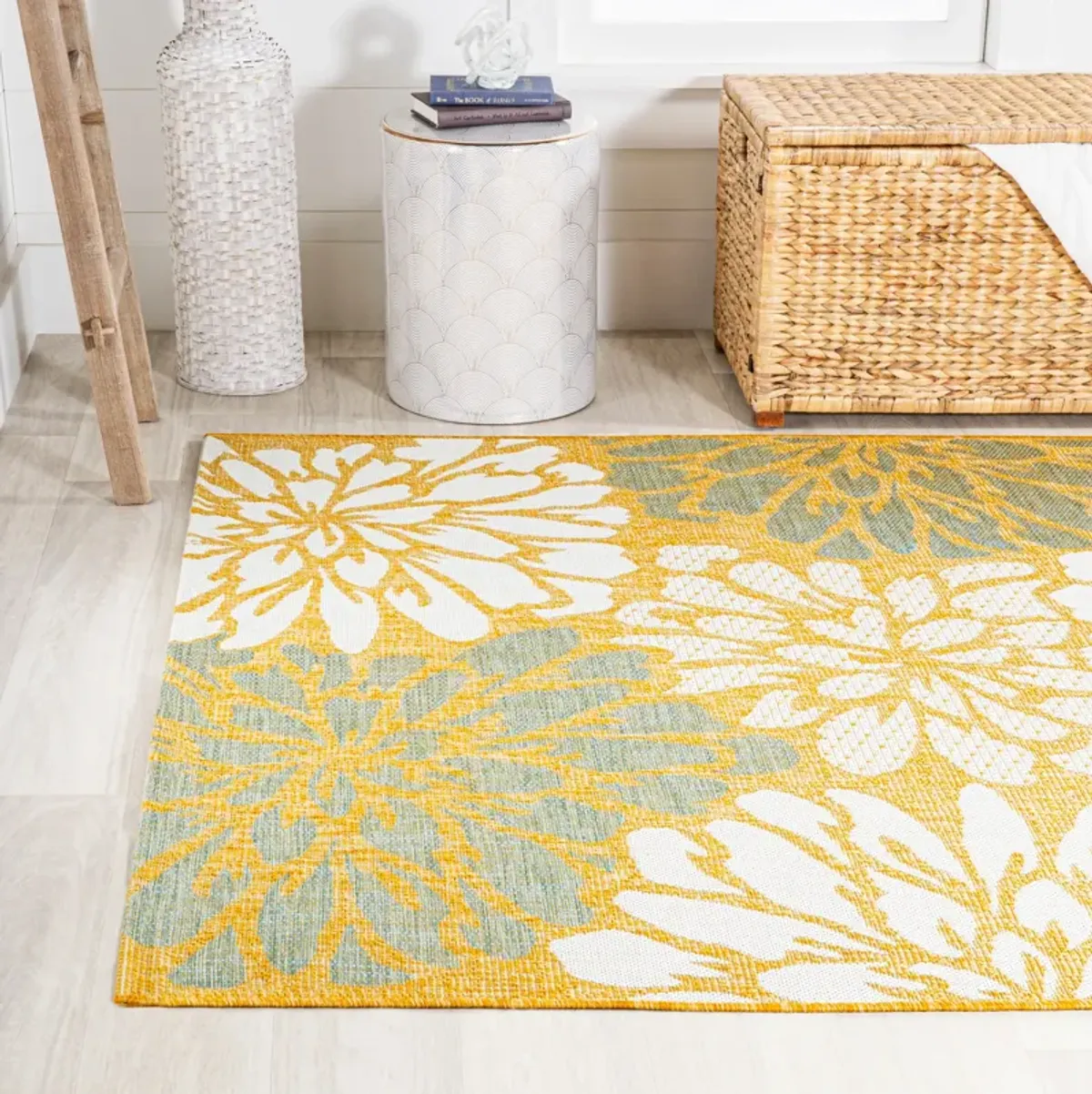 Zinnia Modern Floral Textured Weave Indoor/Outdoor Area Rug