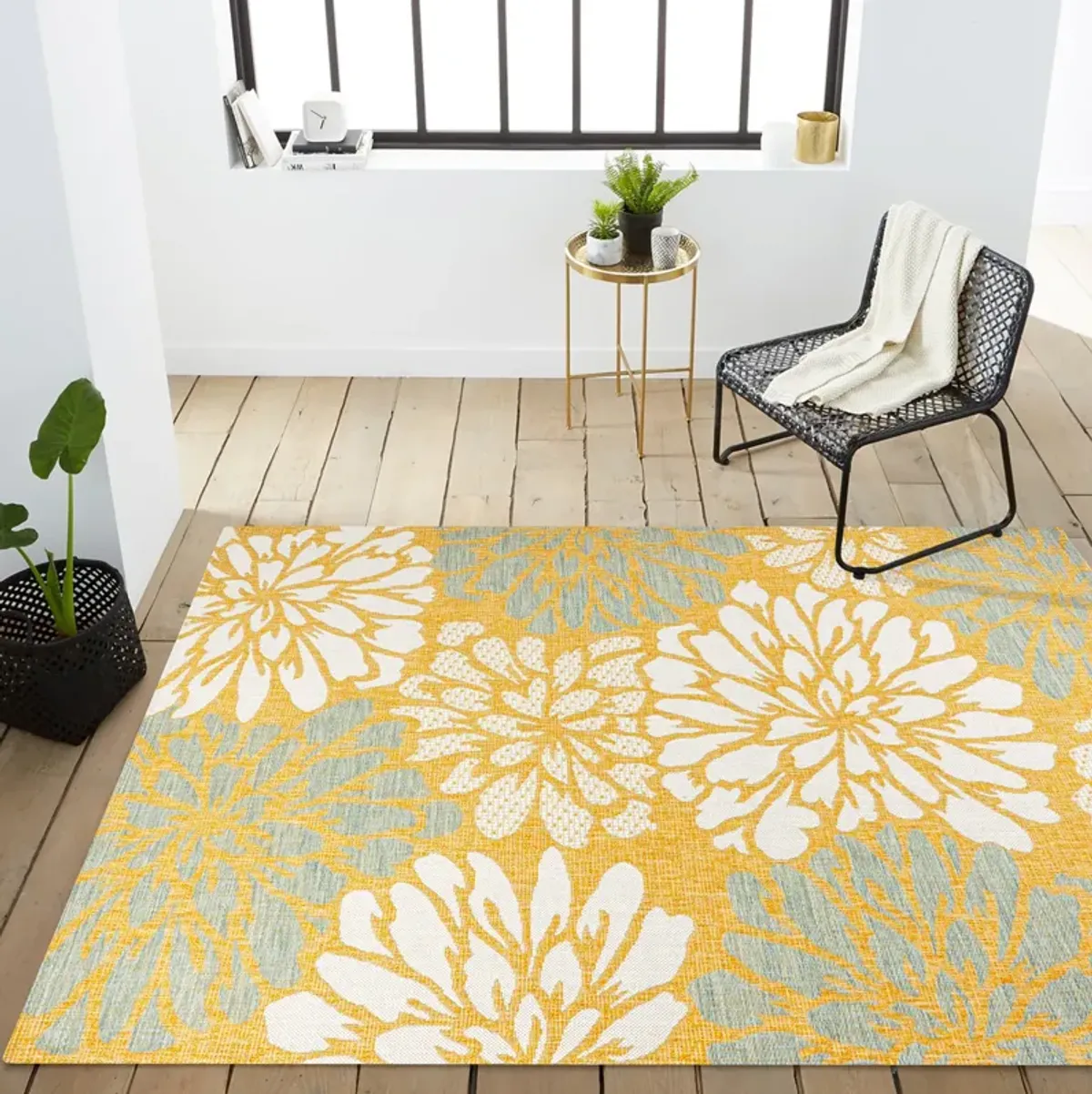 Zinnia Modern Floral Textured Weave Indoor/Outdoor Area Rug