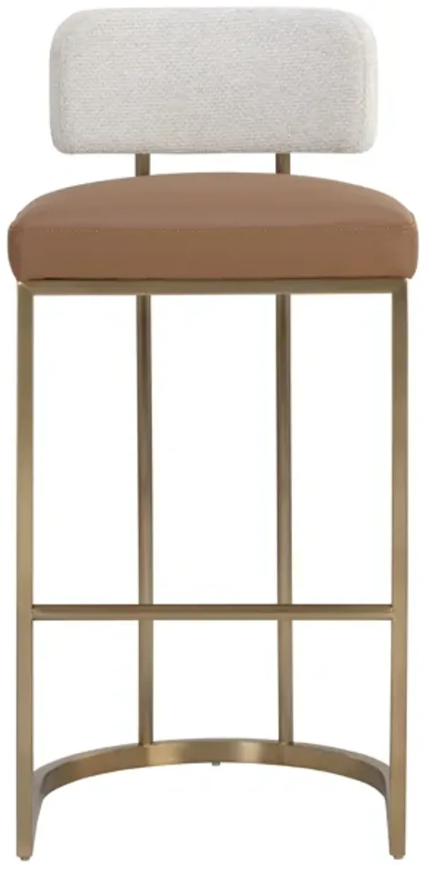Larissa Barstool