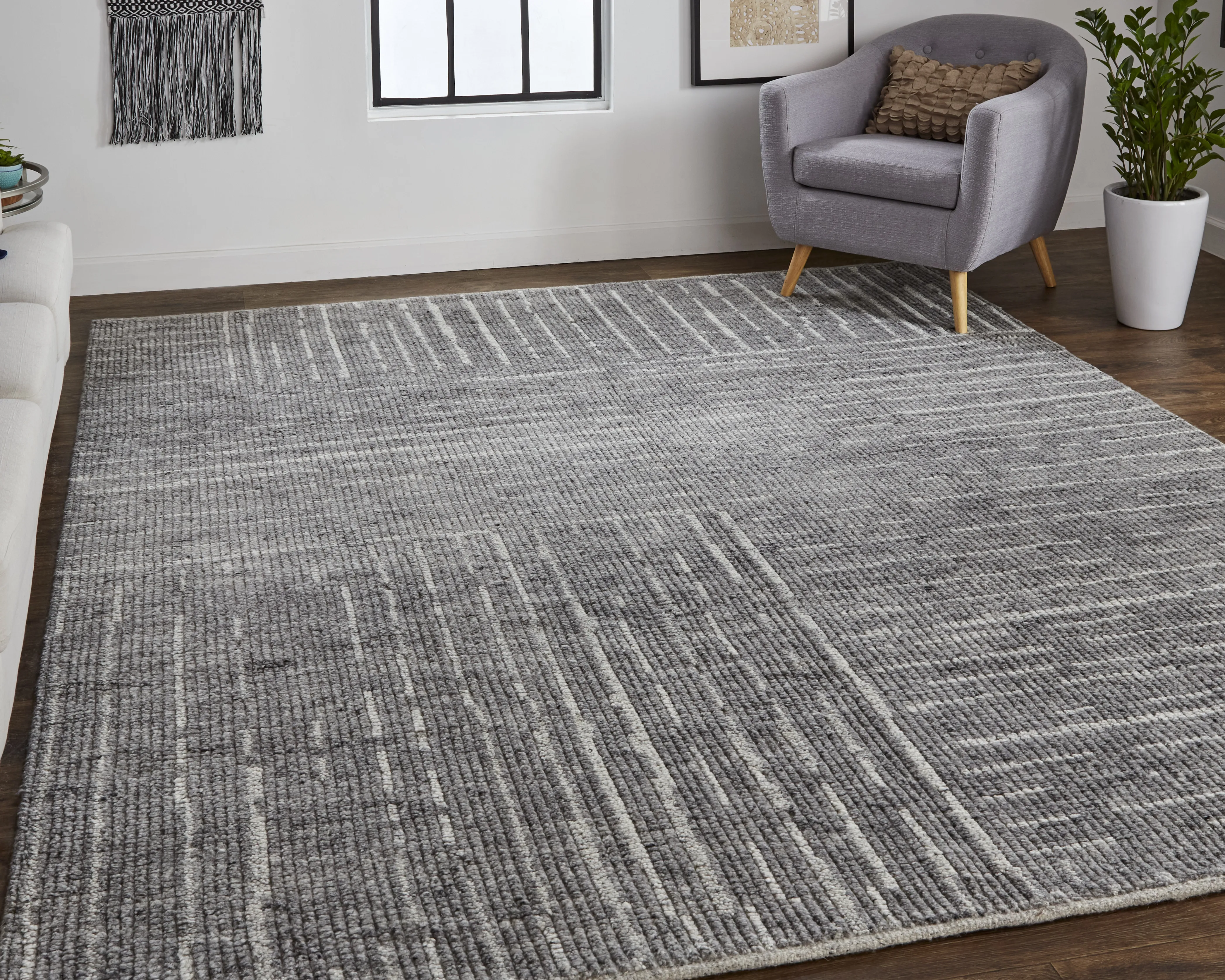 Alford 6913F Gray/Silver/Ivory 3'6" x 5'6" Rug