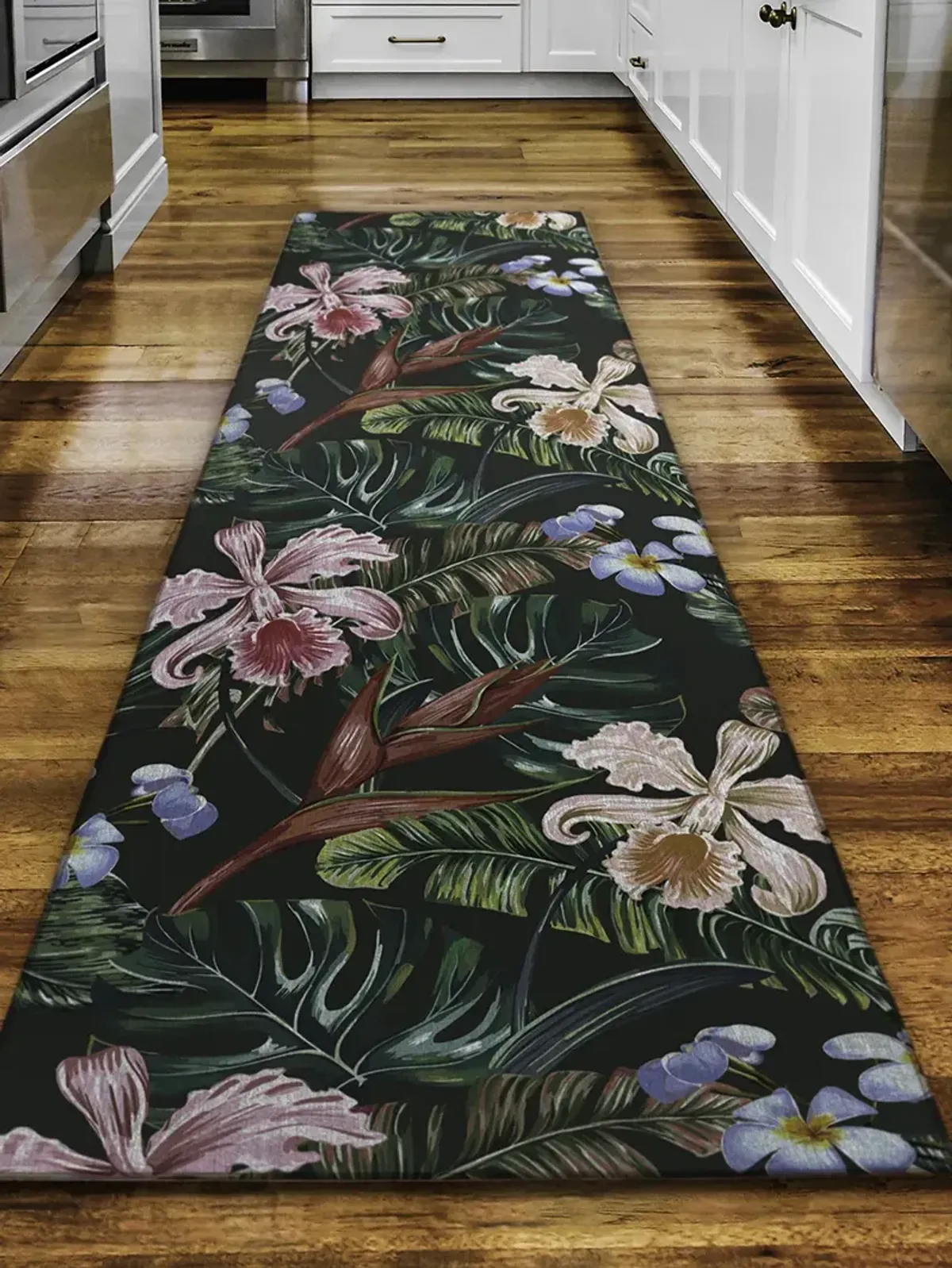 Tropics TC6 Black 2'3" x 7'6" Rug