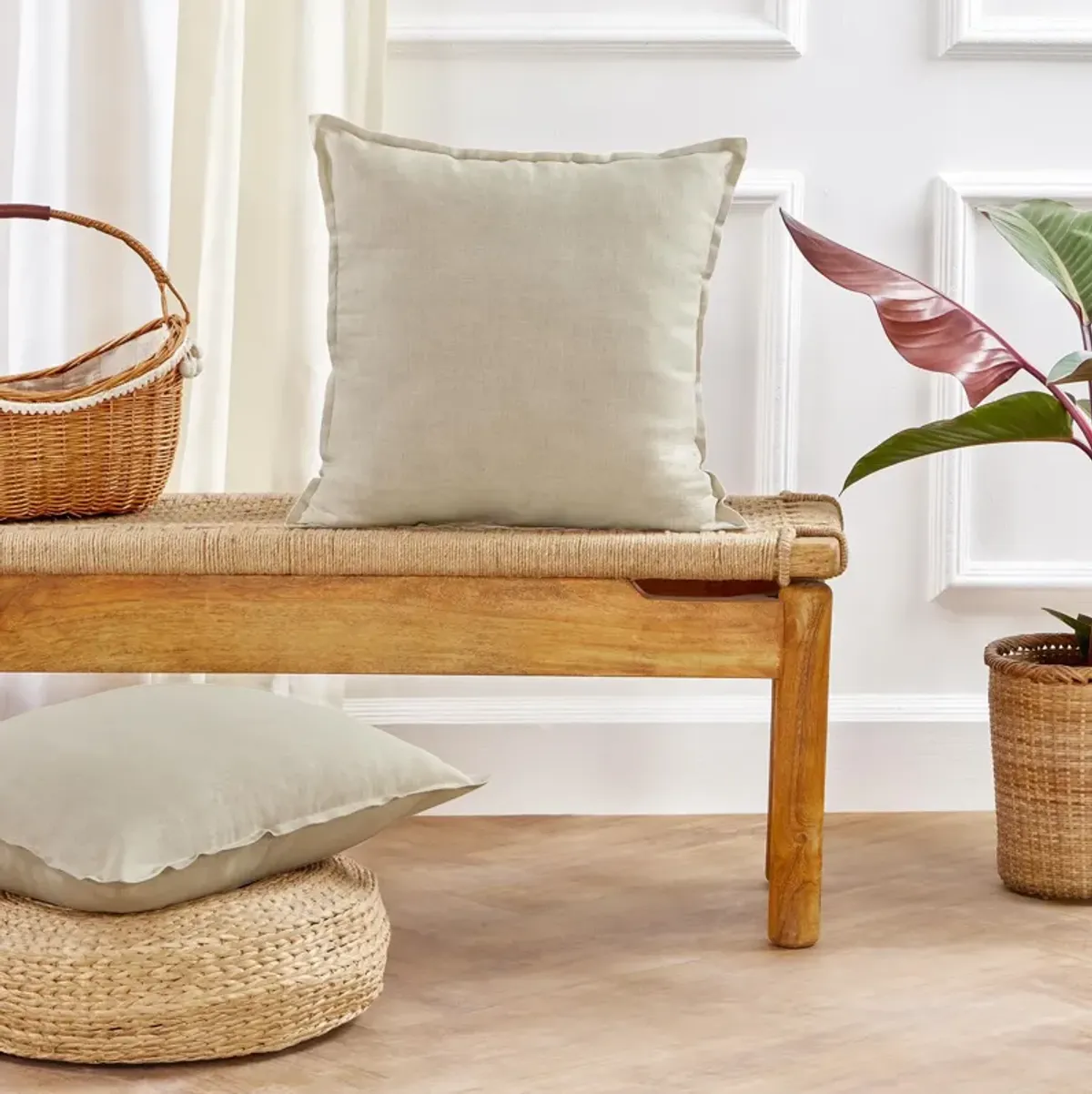 Solino Home 100% Pure Linen Pillow Cover - Santa Barbara