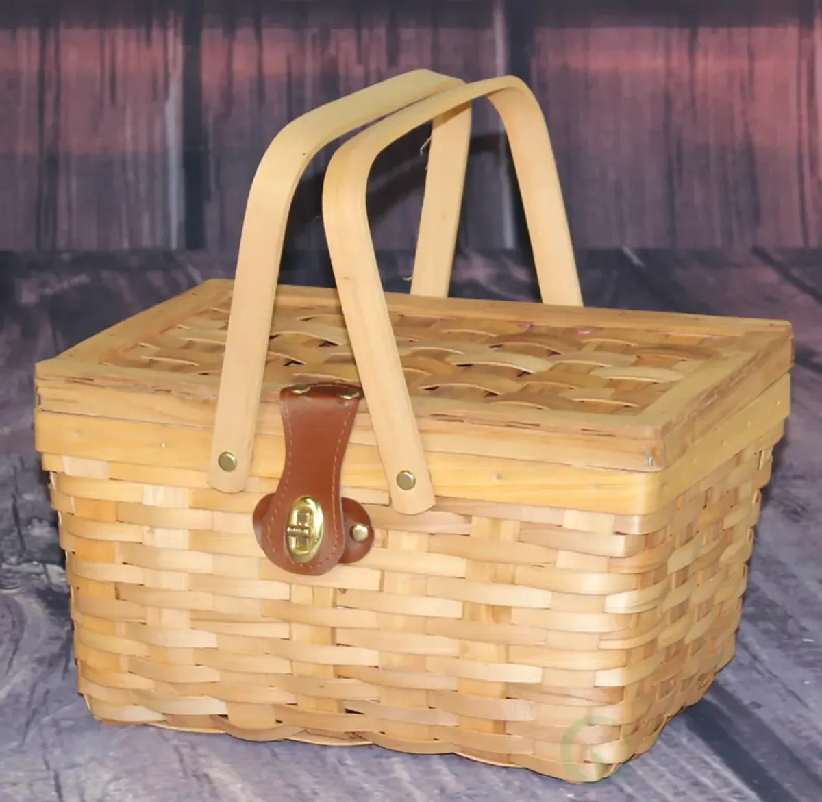 Picnic Basket with Red White Plaid Lining