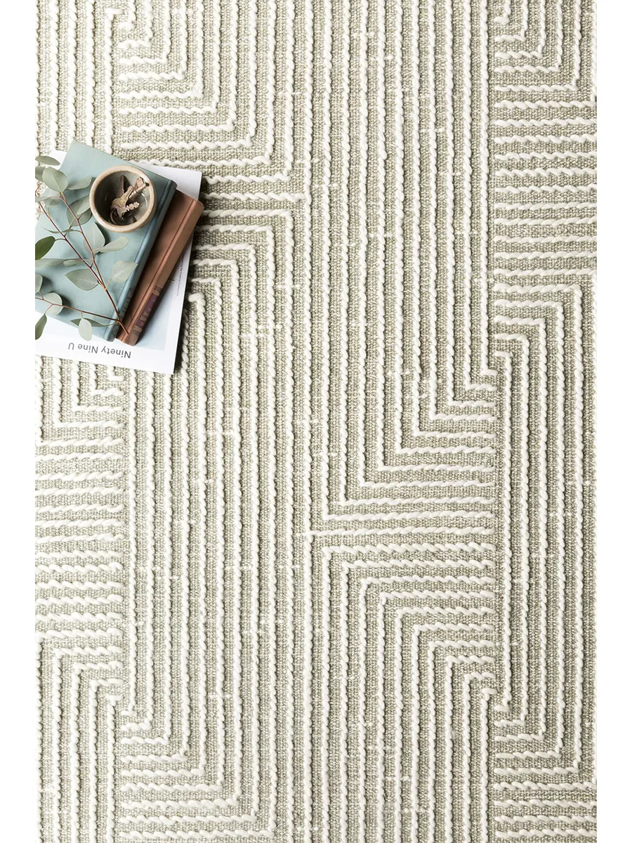 Newton NET04 Sage/Ivory 5' x 7'6" Rug