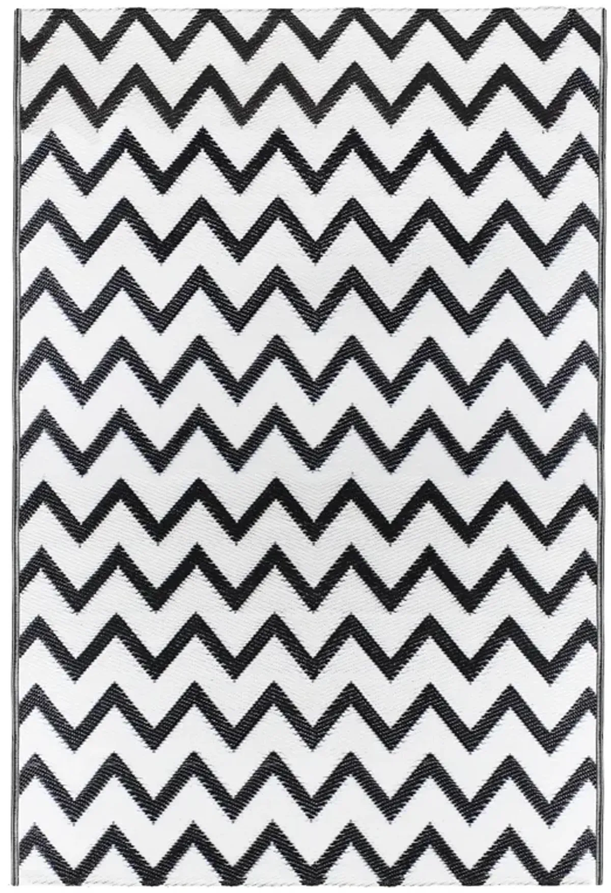 4' x 6' Black and White Chevron Rectangular Outdoor Area Rug