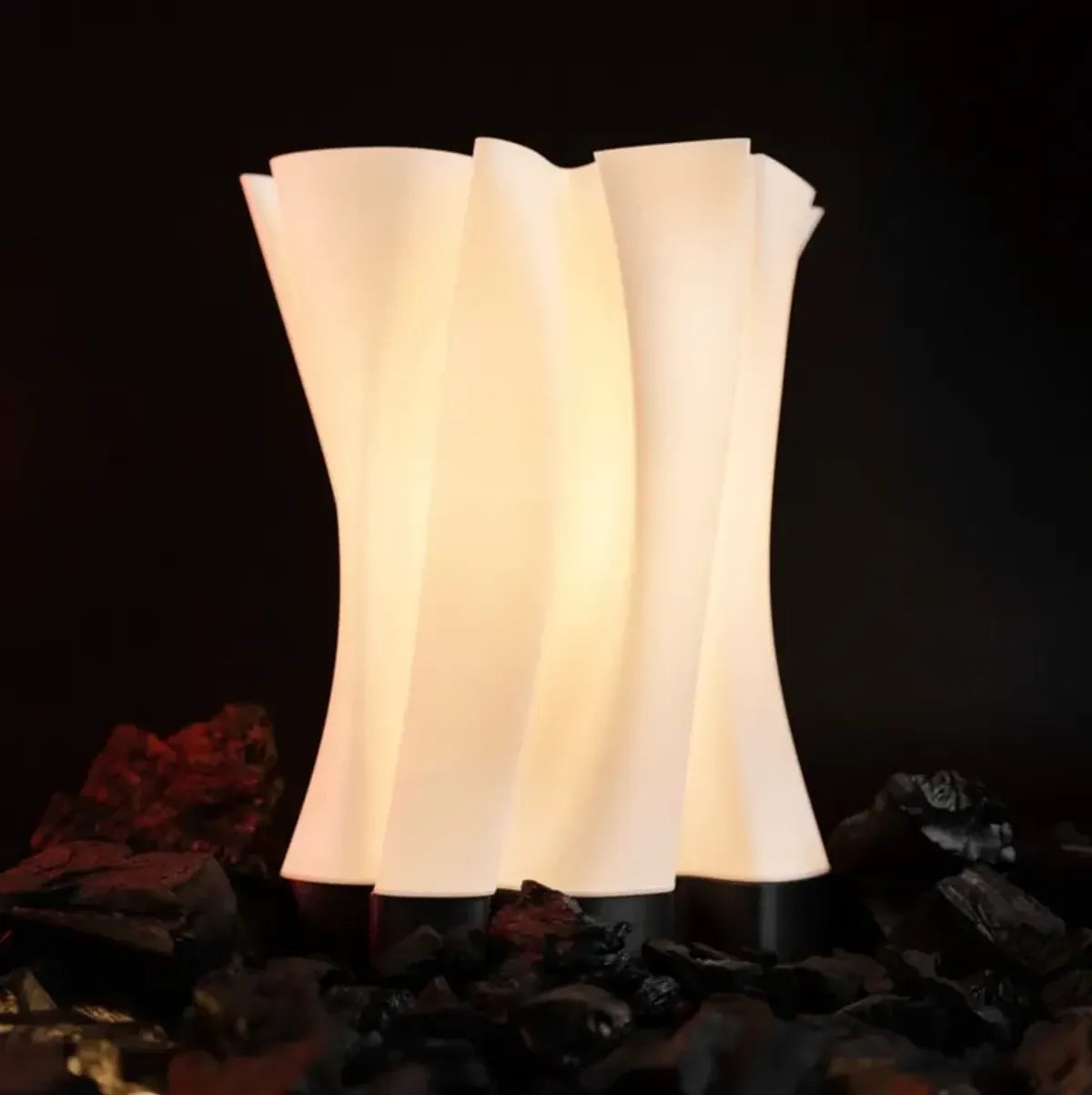 Flame Modern Bohemian Plant-Based PLA 3D Printed Dimmable LED Table Lamp