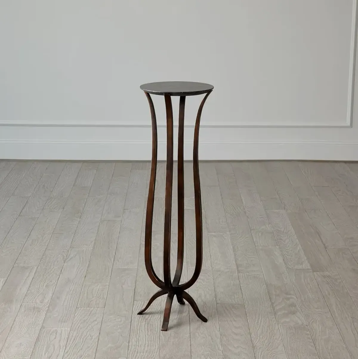 Chorda Pedestal-Bronze Medium