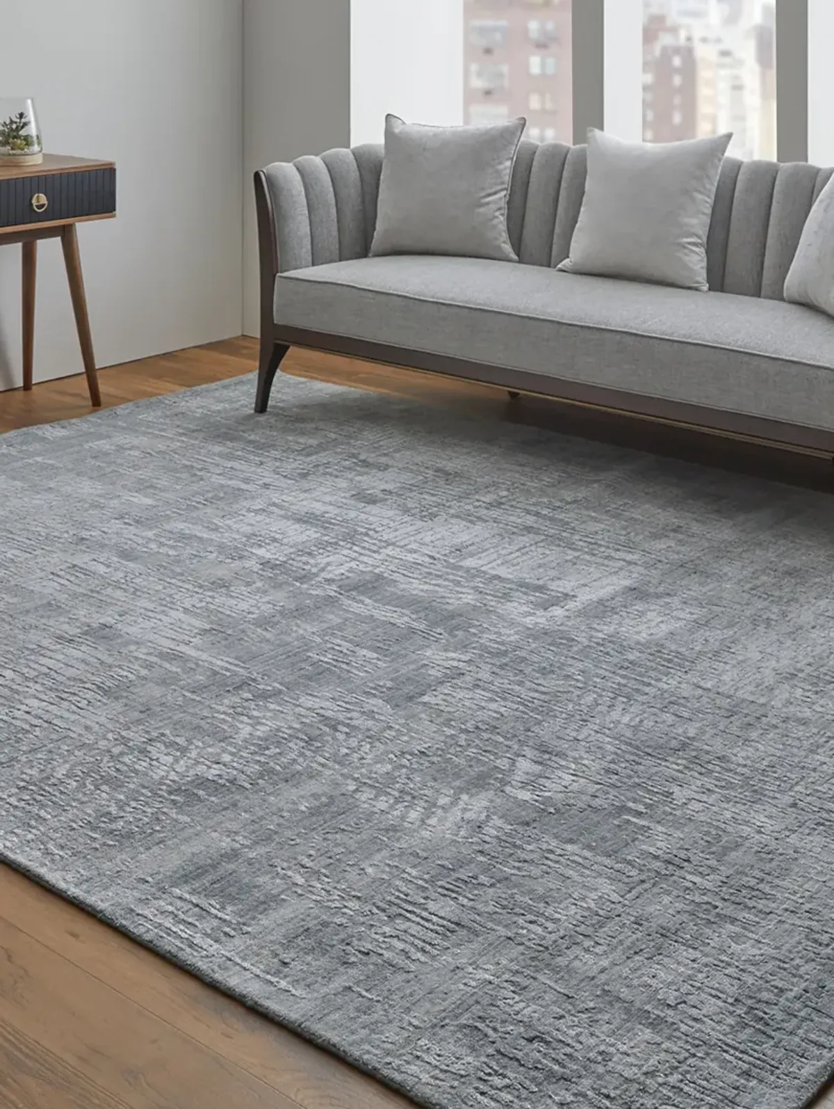 Eastfield 69A8F 5' x 8' Blue/Silver Rug