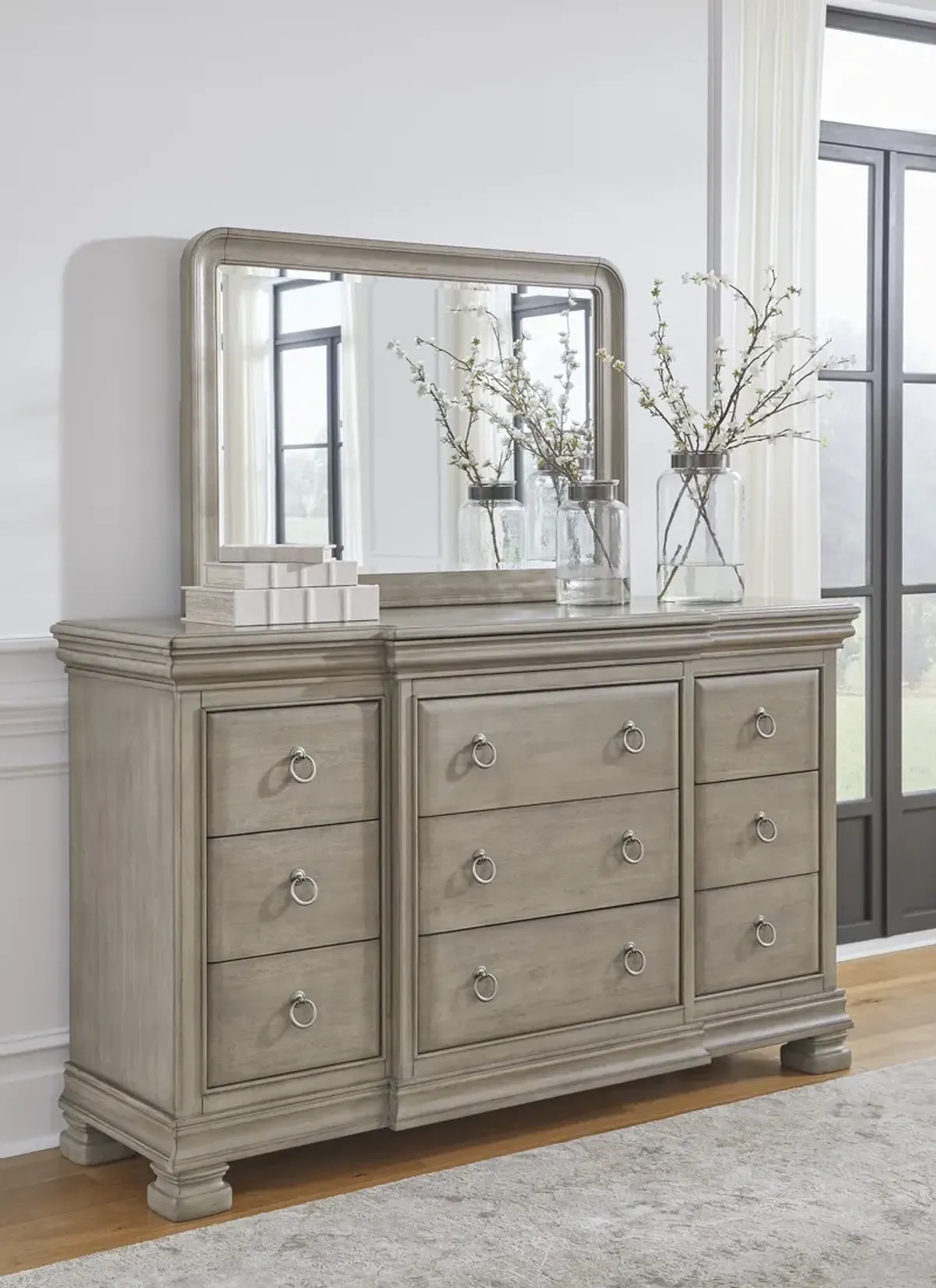 Lexorne 9 Drawer Dresser with Mirror