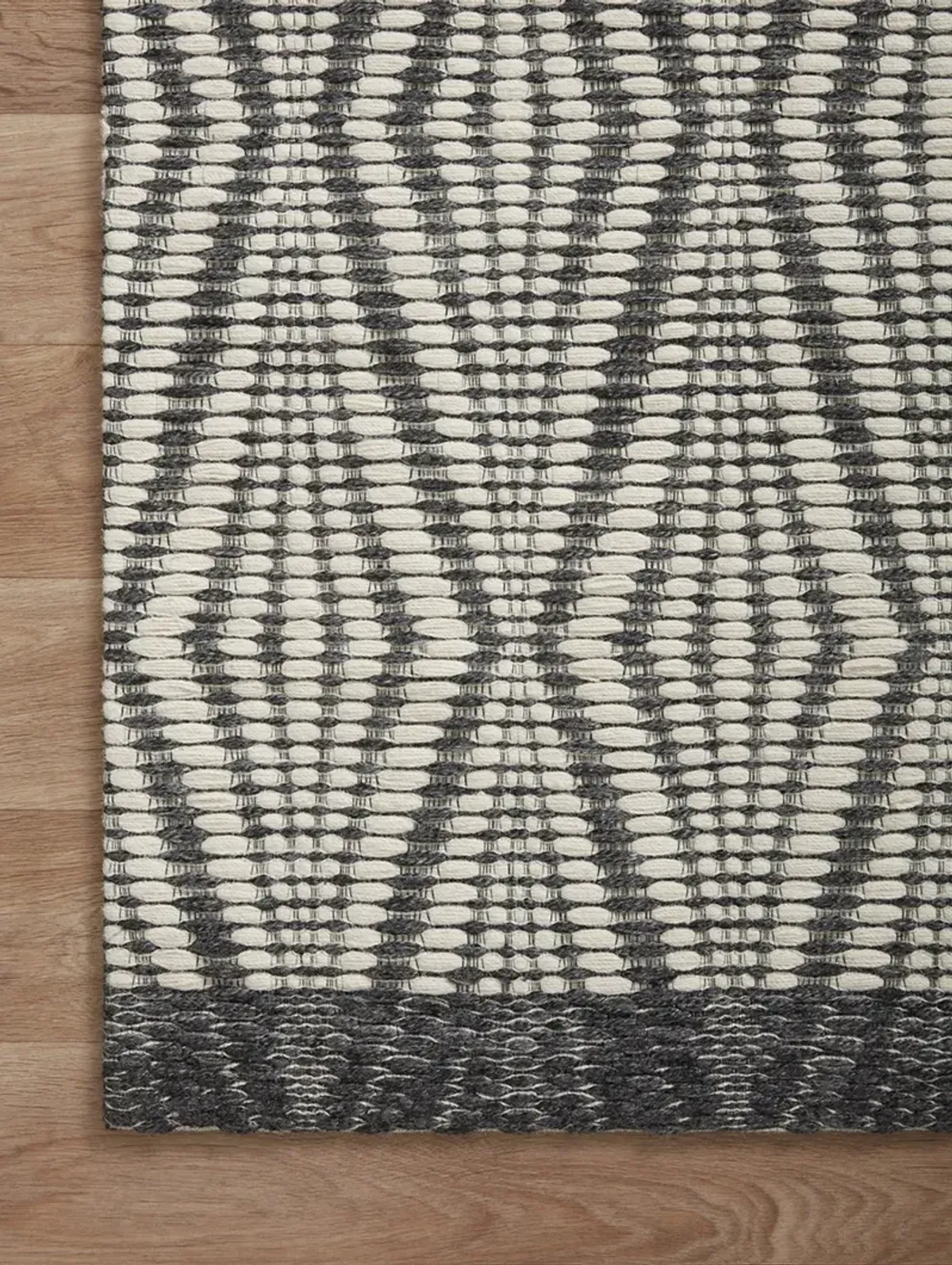 Kenzie KNZ01 Ivory/Charcoal 7'9" x 9'9" Rug