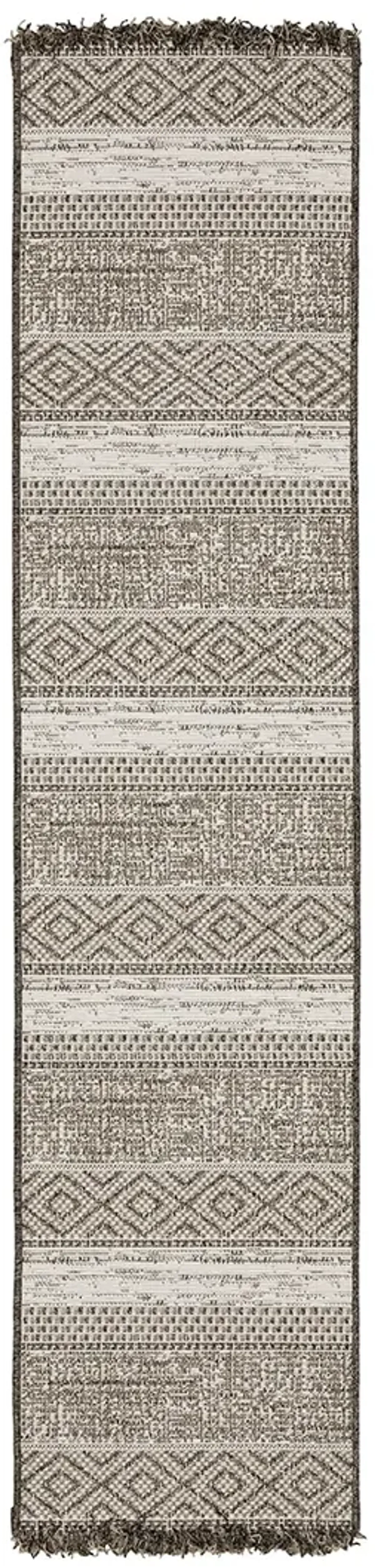 Gillian 1'10" x 7'6" Beige Rug