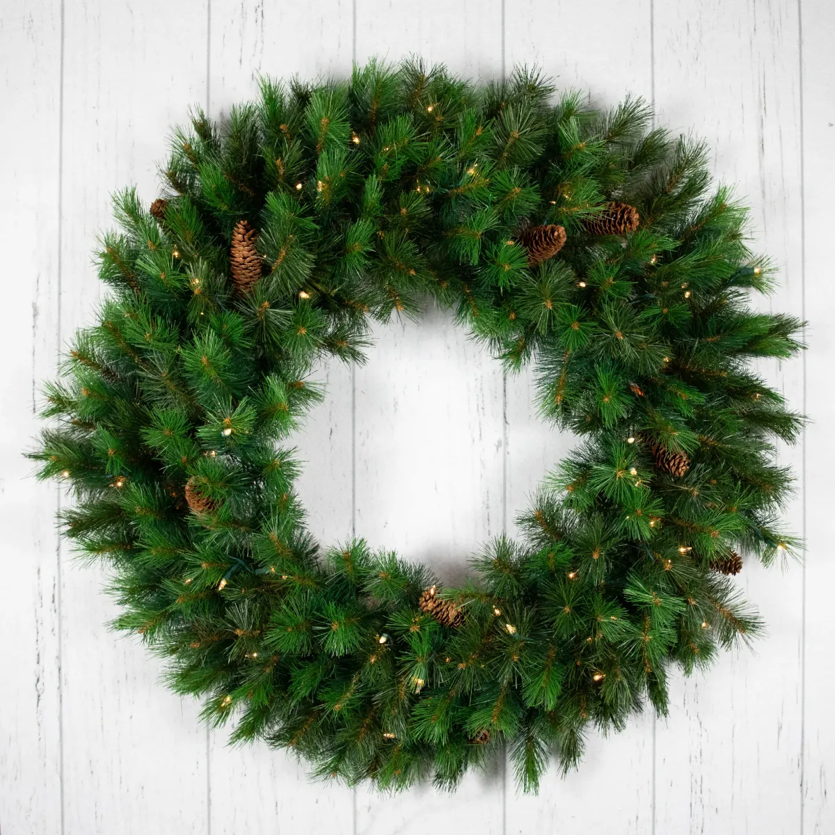 Pre-Lit Royal Oregon Pine Artificial Christmas Wreath  24-Inch Clear Lights