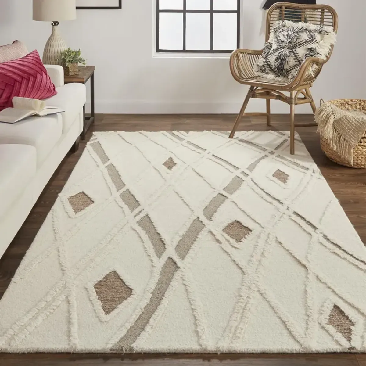 Anica 8008F Ivory/Taupe/Brown 4' x 6' Rug