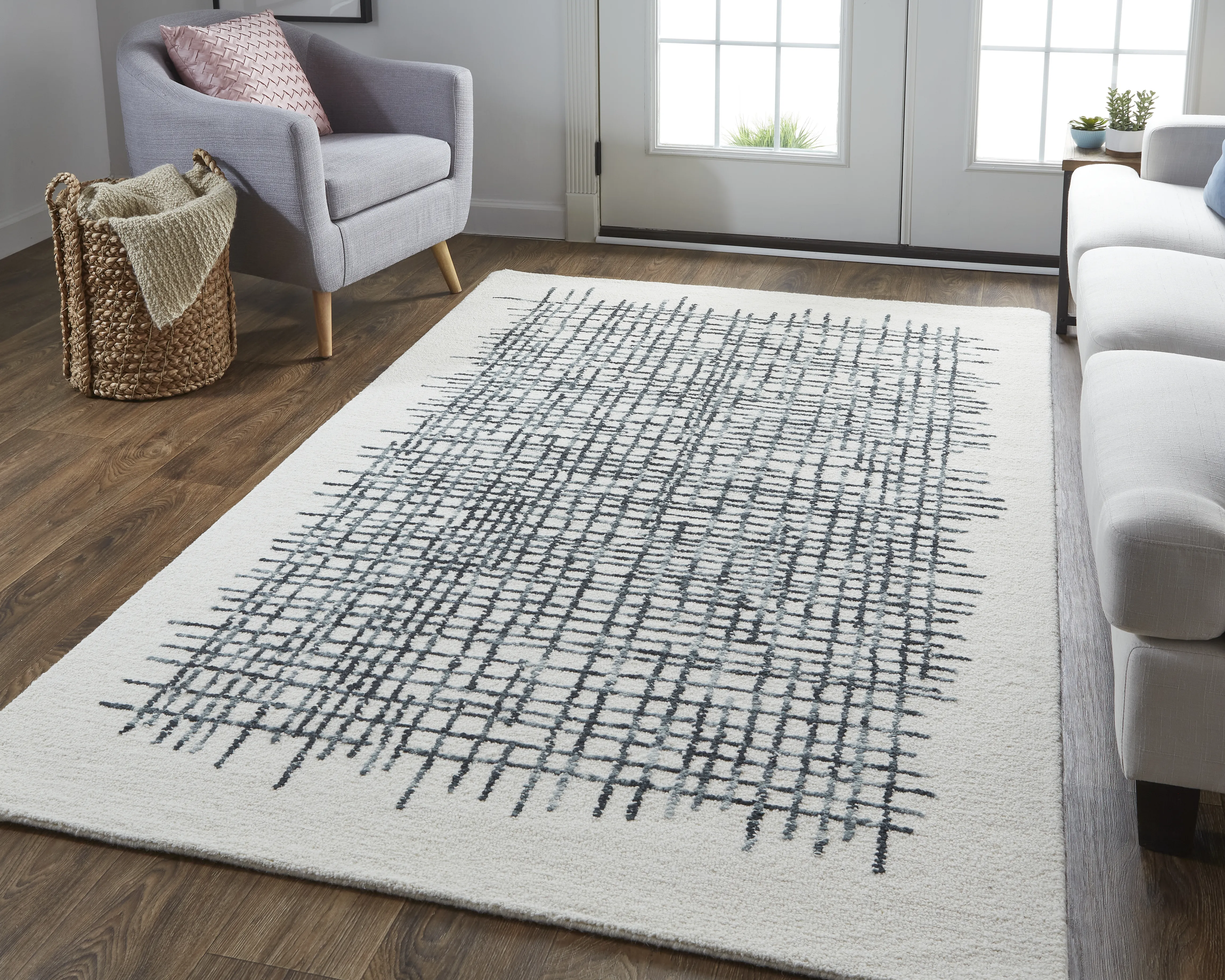 Maddox 8630F Ivory/Gray/Black 8' x 10' Rug