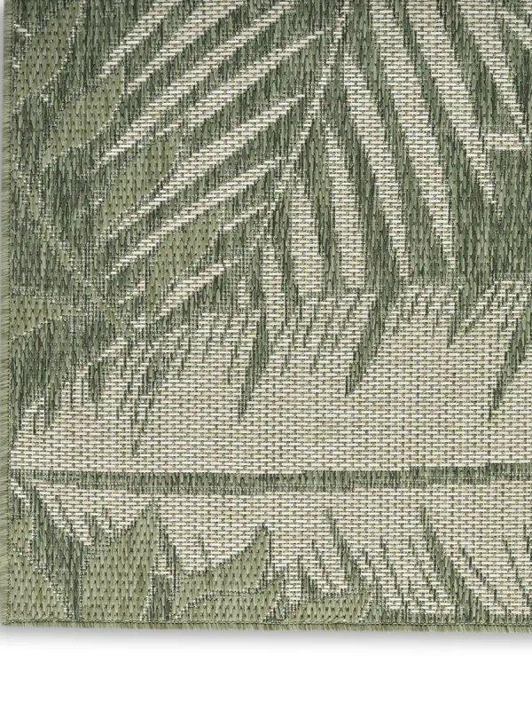 Garden Oasis GOA02 Green/Ivory 4' x 6' Rug