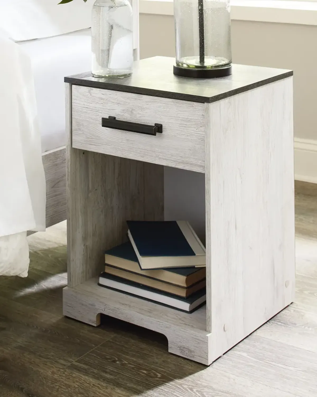 Shawburn Nightstand